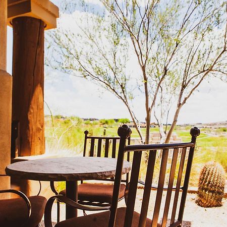 Inn At Eagle Mountain ファウンテンヒルズ エクステリア 写真