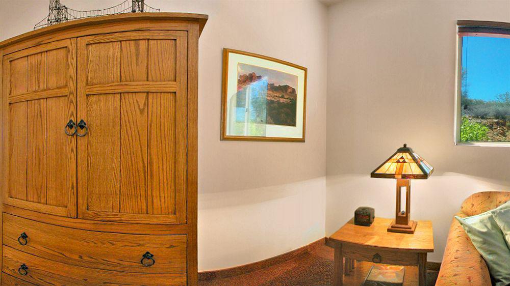 Inn At Eagle Mountain ファウンテンヒルズ エクステリア 写真