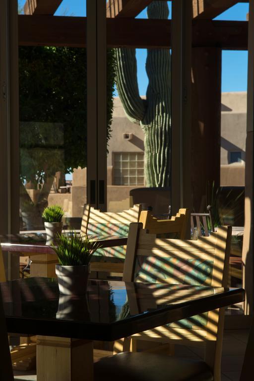 Inn At Eagle Mountain ファウンテンヒルズ エクステリア 写真
